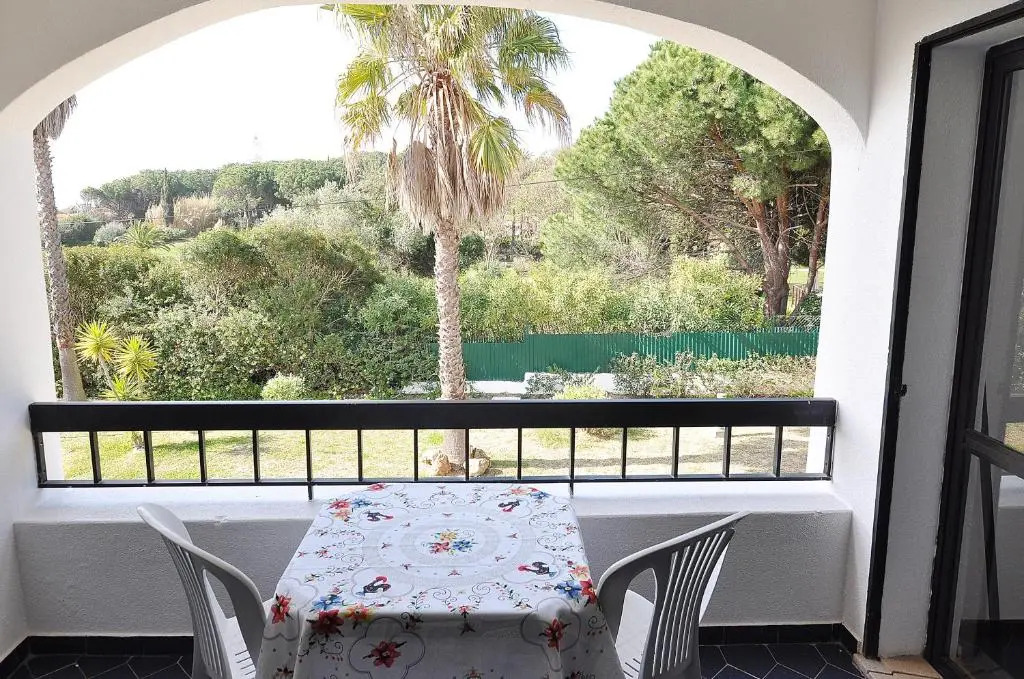 E&M Beach House Aldeamento do Levante III