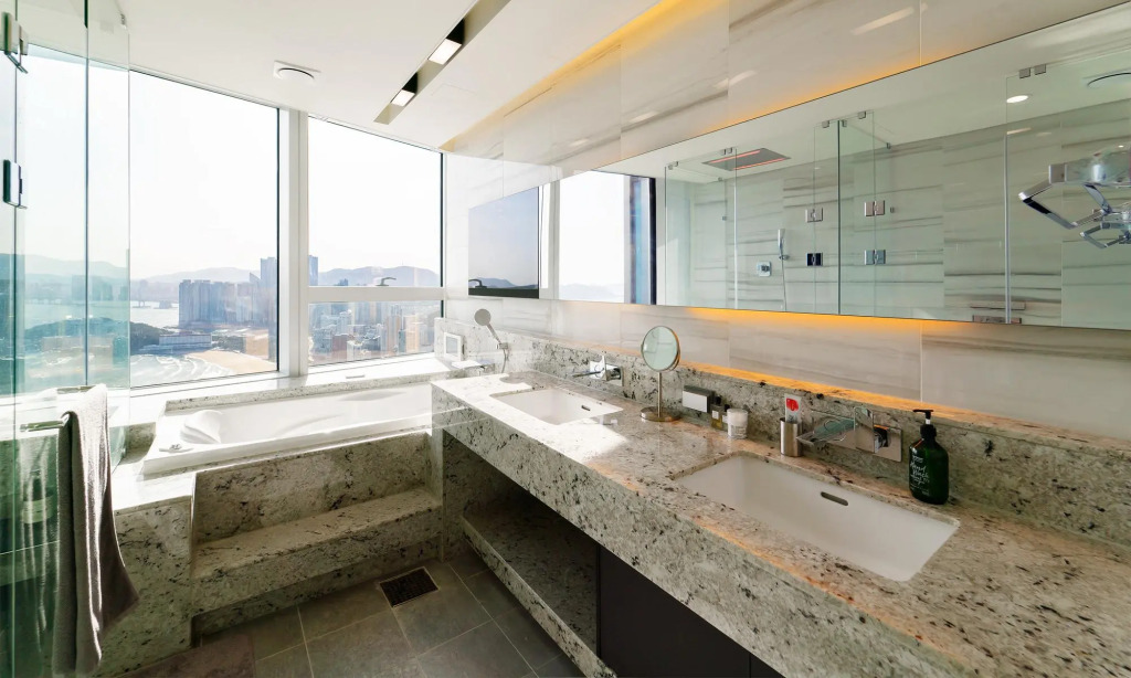 Ocean Presidential Suite(Beach View with 3Bedroom)