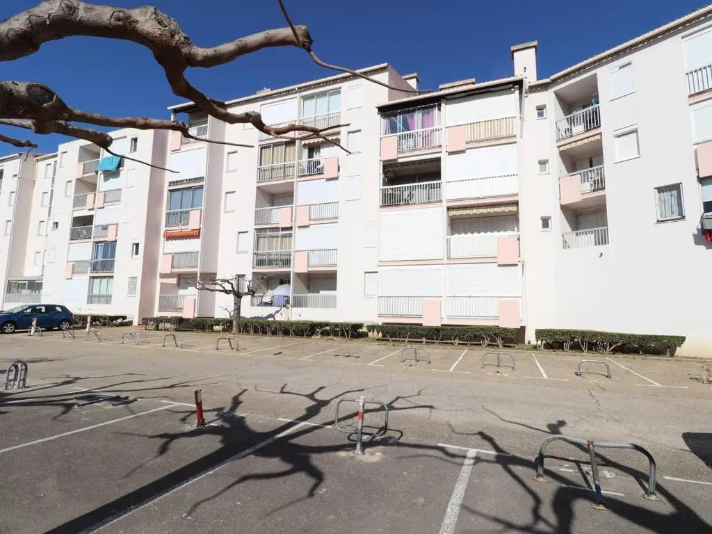 Appartement Le Grau-du-Roi, 2 pièces, 4 personnes - FR-1-307-163
