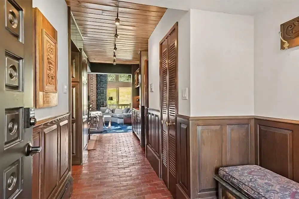 3 BR Penthouse w Hot-tub -mountain Views