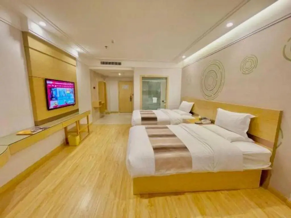 GreenTree Inn Urumqi Airport Tianyi International City