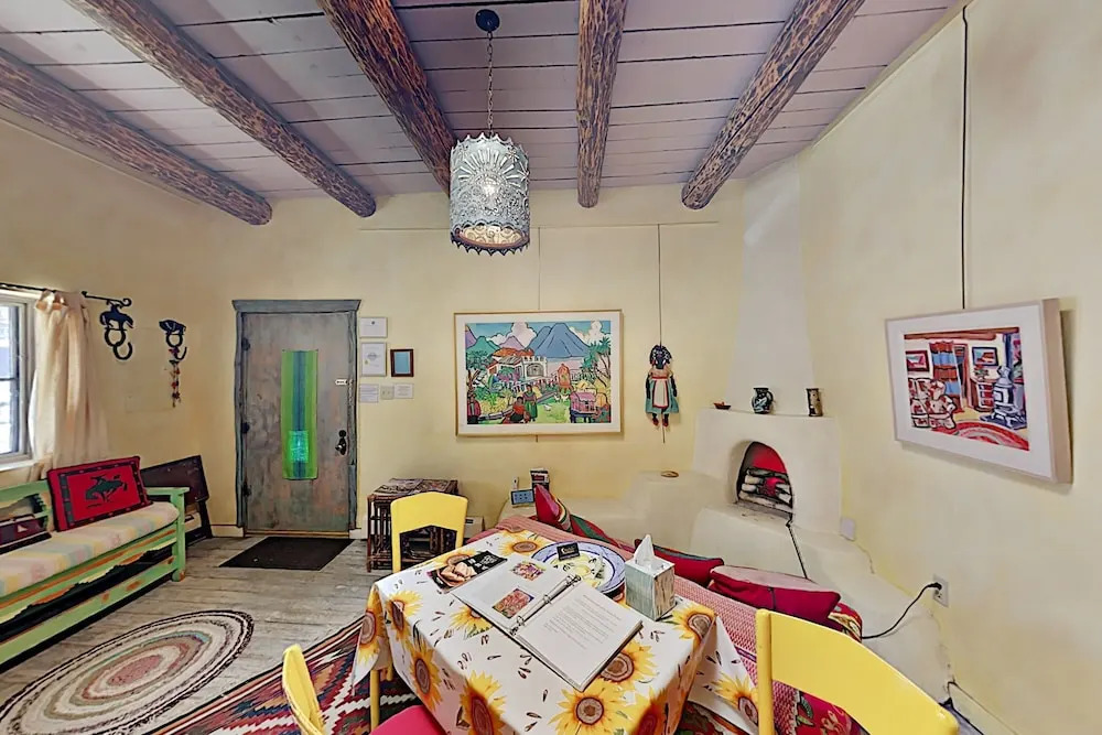 Steps To Plaza! 2 Downtown Casitas by Inger Jirby Duplex