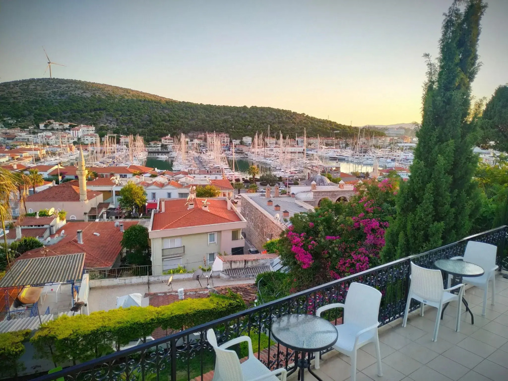 Yalcin Hotel