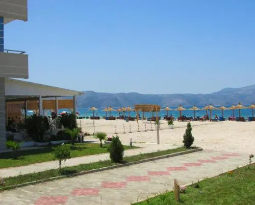 Blue Paradise Hotel
