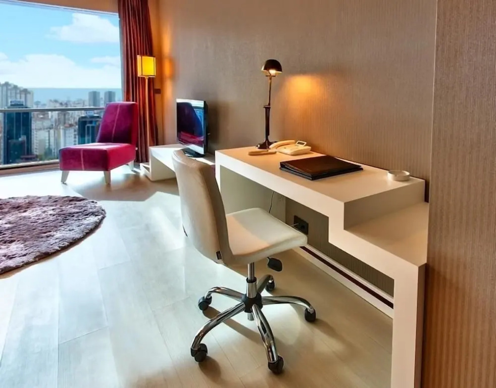 Ozay Suites