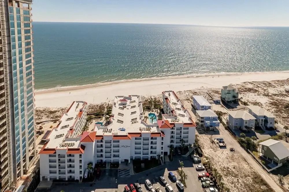 Amazing Home on the Emerald Waters of Orange Beach