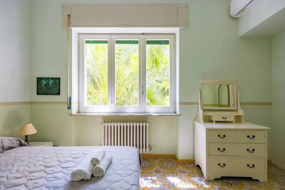Villa Villari Terrace and Patio by Napoliapartments