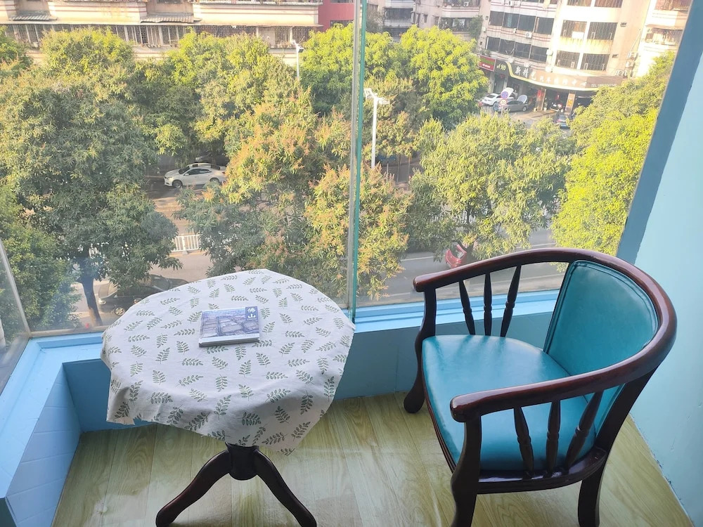 Foshan school age Youth Hostel