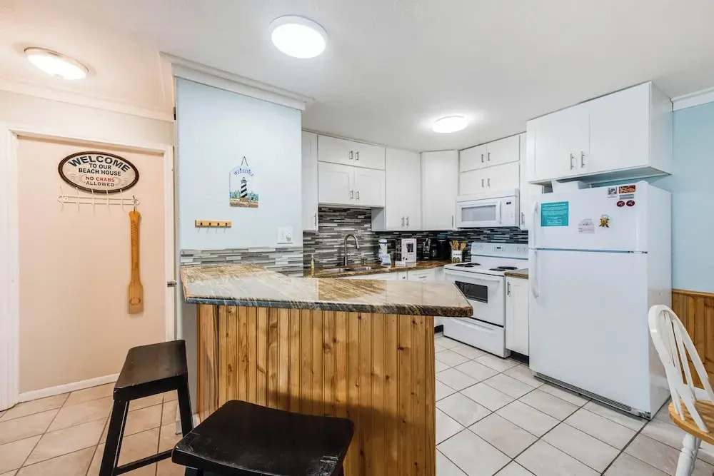 Gulf Breeze by Silver Sands Vacation Rentals
