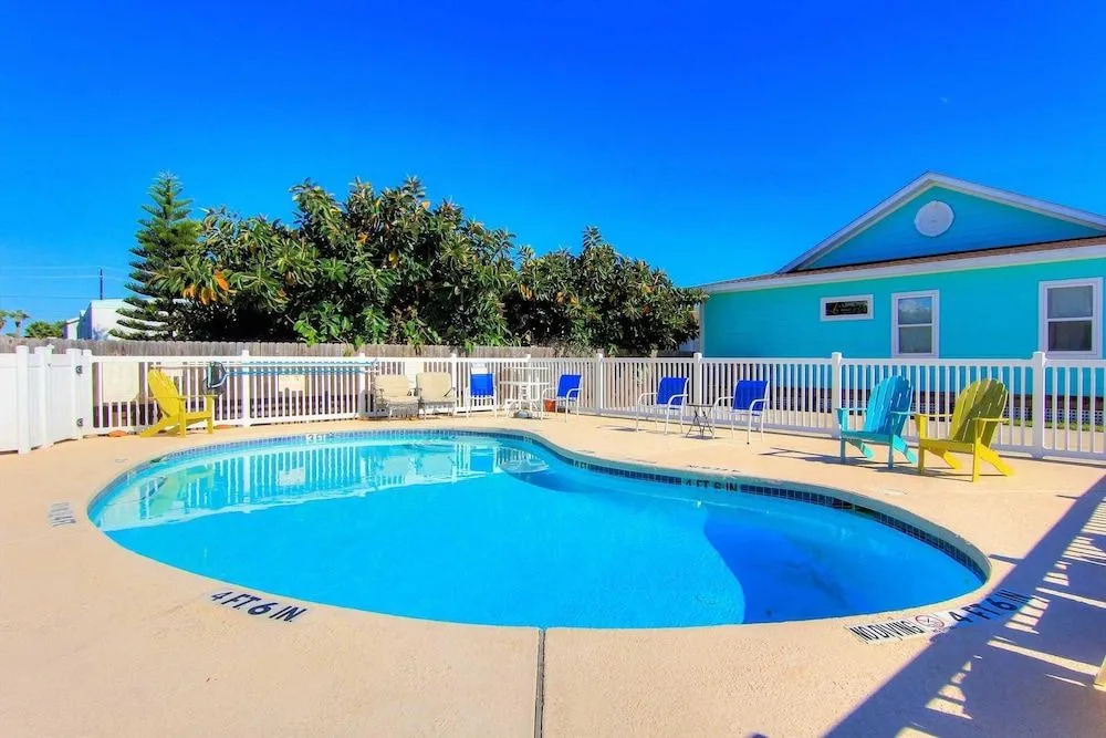 Little Cayman (Costa Del Ray #4) - 2 Br Condo
