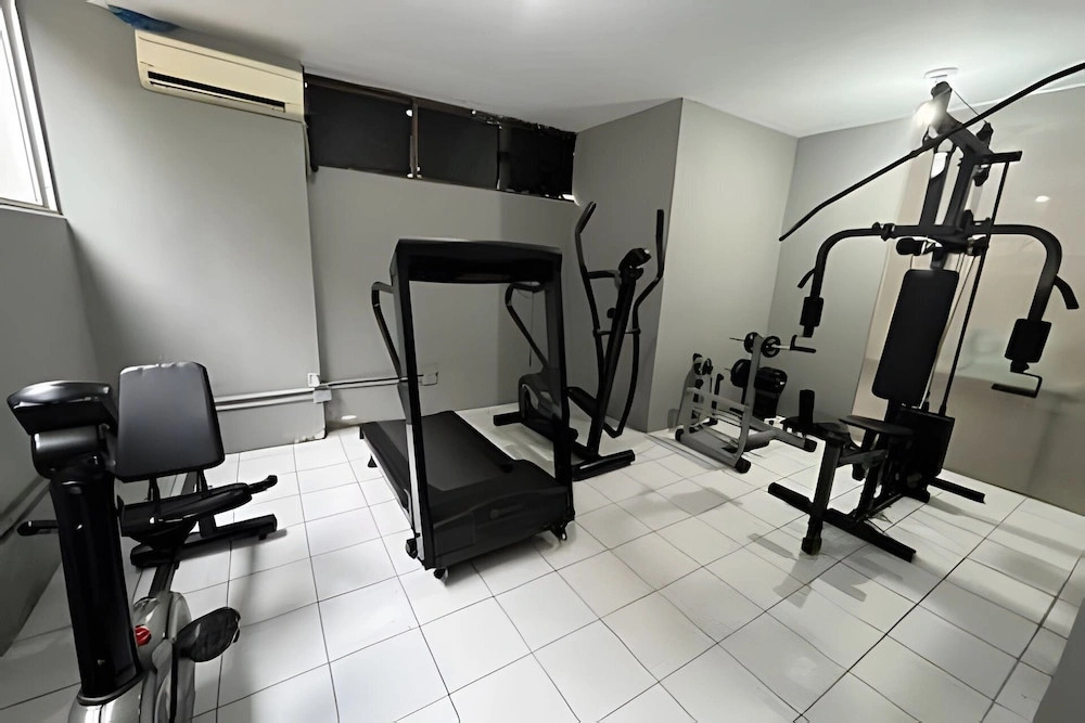 1 Flat prox Salvador Shop com garagem