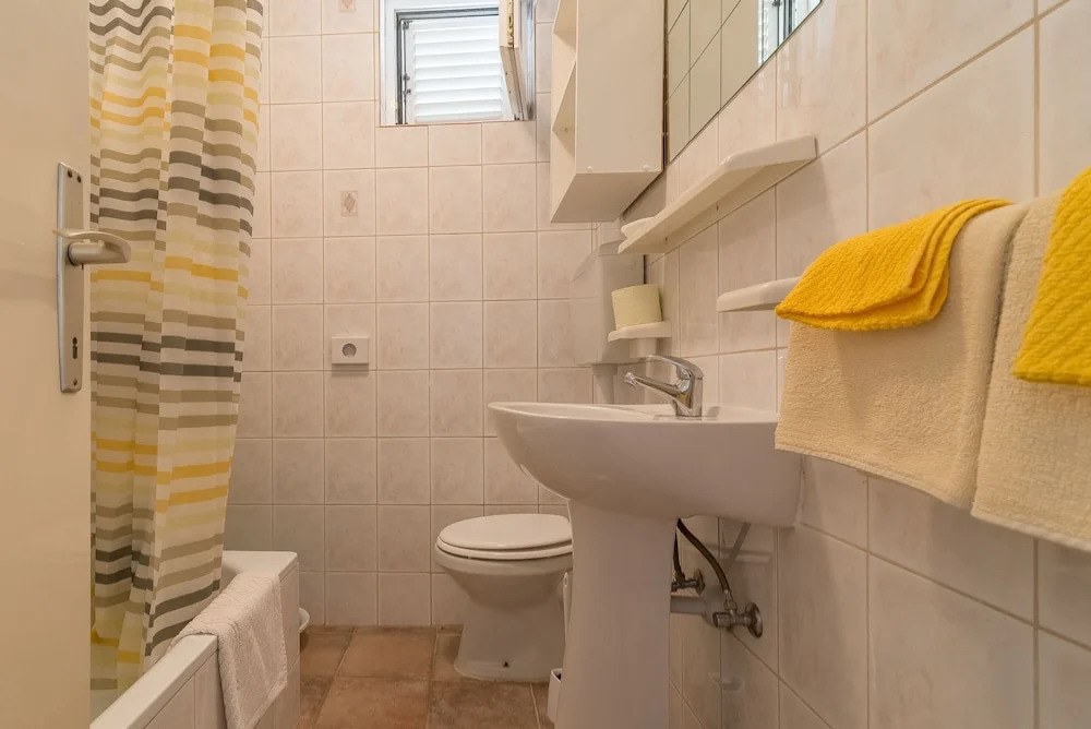 Great Location in Biograd, Large Terrace and 200m to the Beach! 2 Guests