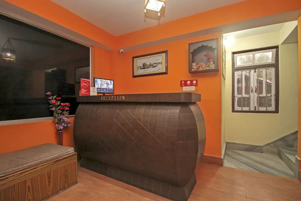 OYO 8164 Hotel Hans Inn Regency