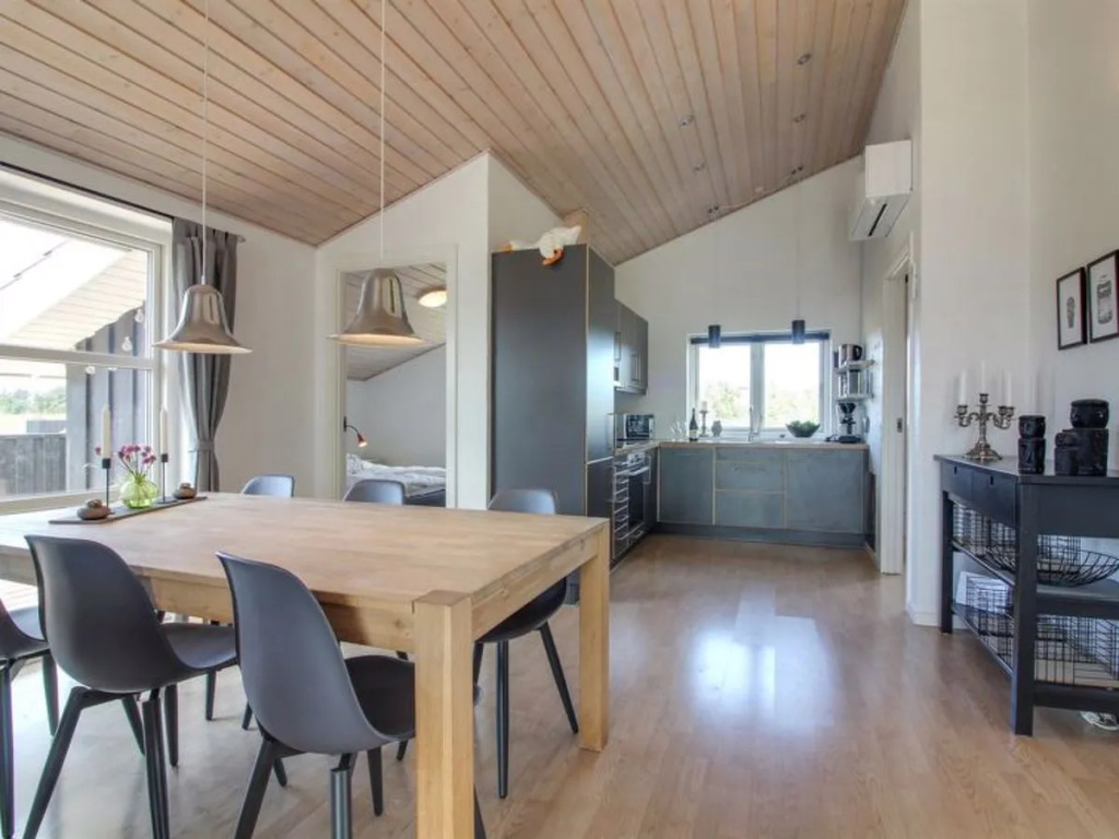 "Serey" - 900m from the sea in NW Jutland