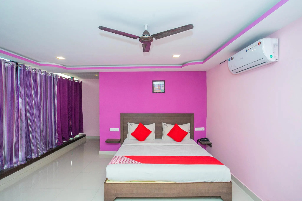 Capital O 5683 SS Suites