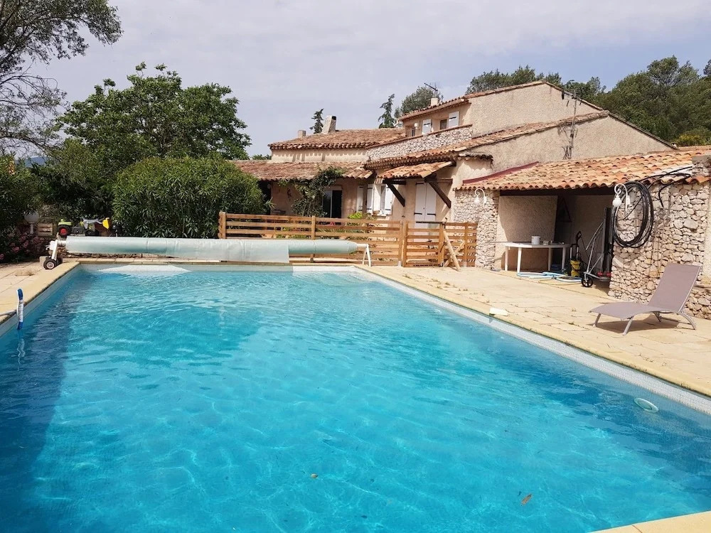 Le Mas de Cocagne - Gite et Chambre dhôte - Piscine et SPA