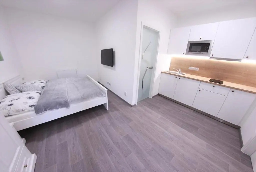 JM Apartments