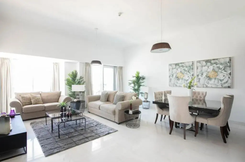 Cayan Tower by Maison Privee