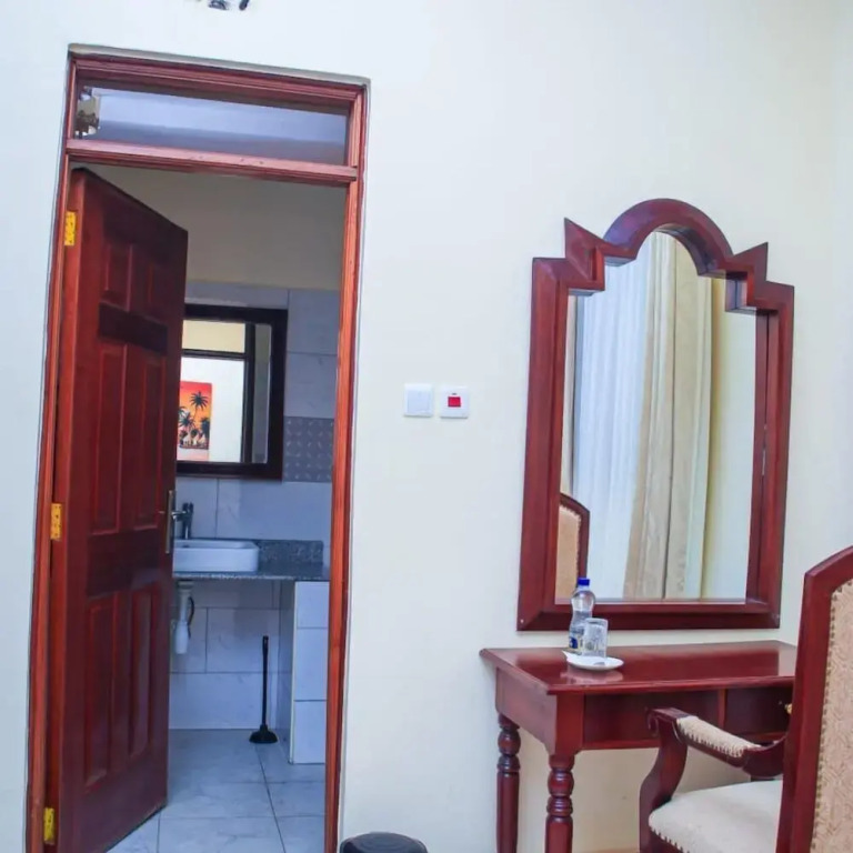 Hoyjiifka Holale Resort