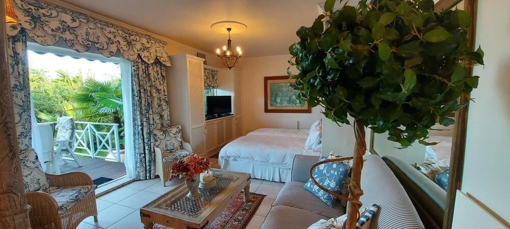 Room in Apartment - The Garden Apartment - Roosboom Luxury Facilities in Somerset West, 2 Guests