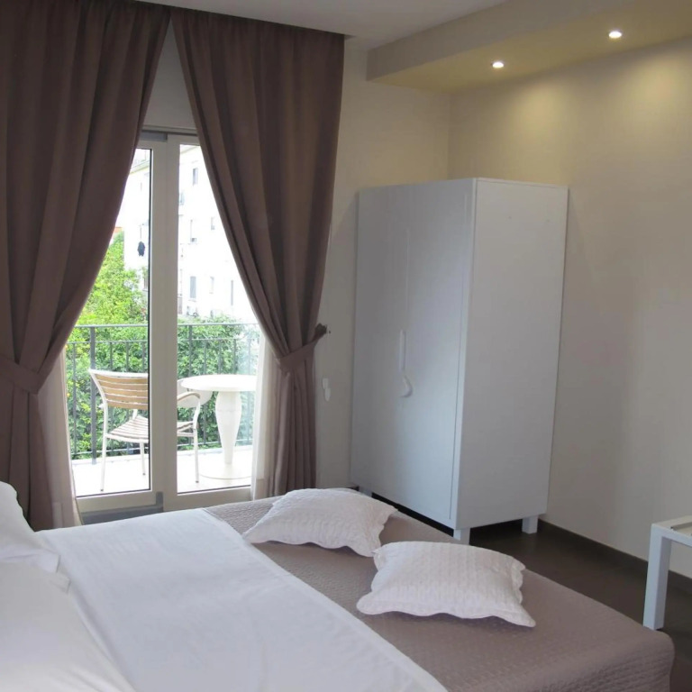 Hotel Club