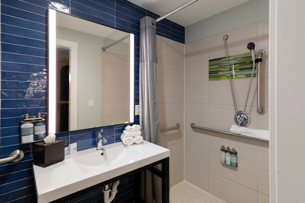 The Inn at Harbor Shores