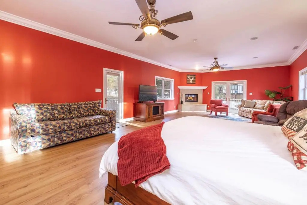 The Grand Chalet #1989 by Big Bear Vacations