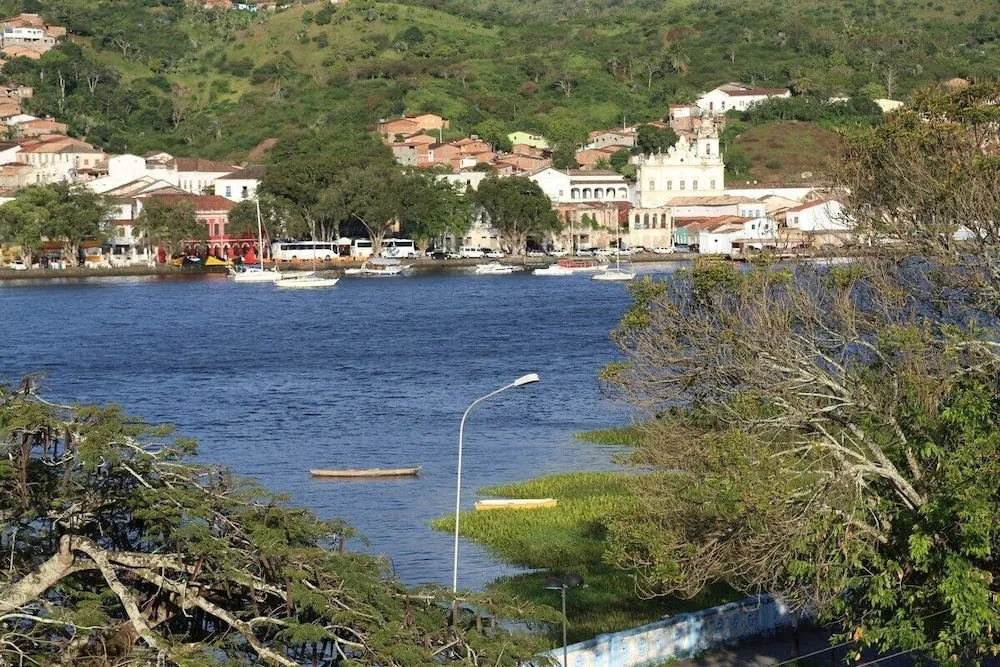 Conforto e bom gosto no Recôncavo da Bahia