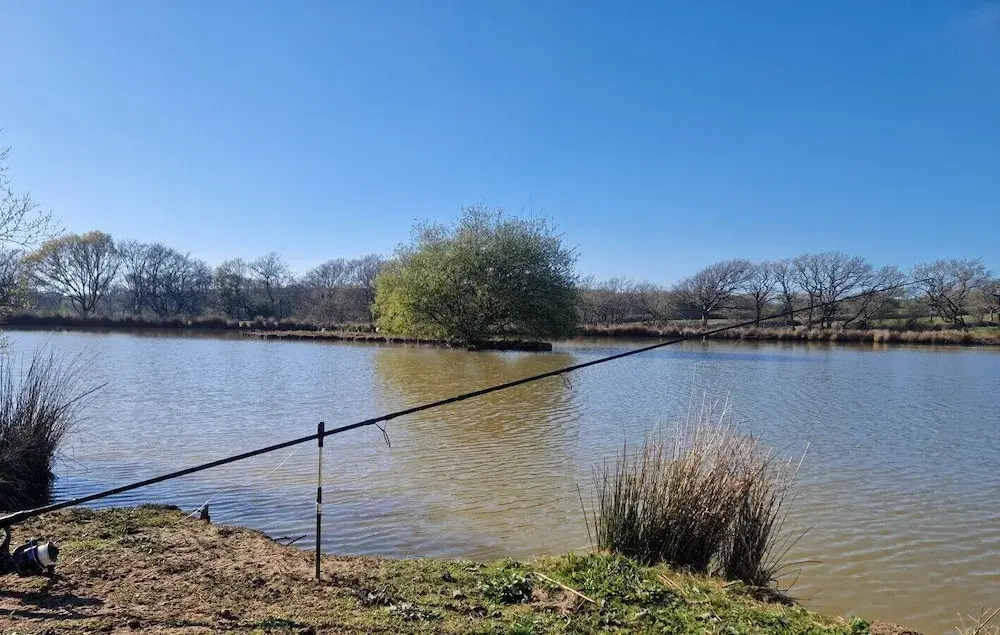 Weekstone Waterside Barn