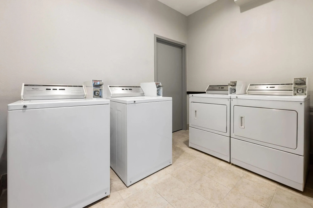 La Quinta by Wyndham Brookshire West Katy