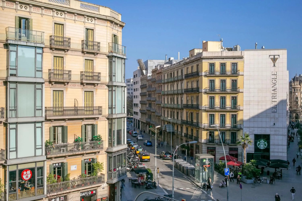Fisa Rentals Ramblas Apartments