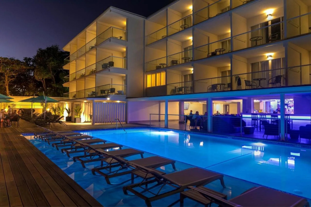 South Gap Hotel