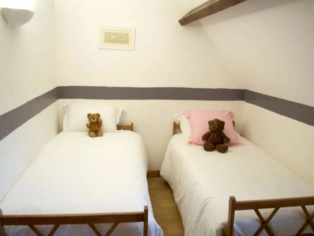 Villa With 5 Bedrooms in Les Eyzies-de-tayac-sireuil, With Private Poo