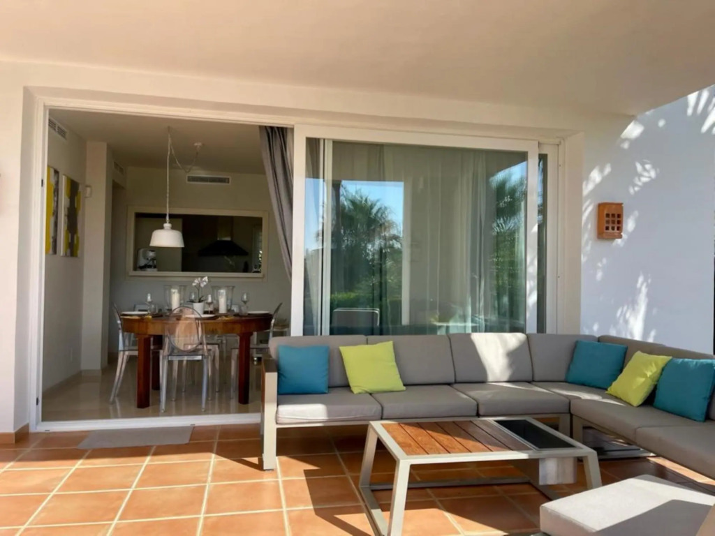 Al-401 Apartment in Alcazaba Lagoon