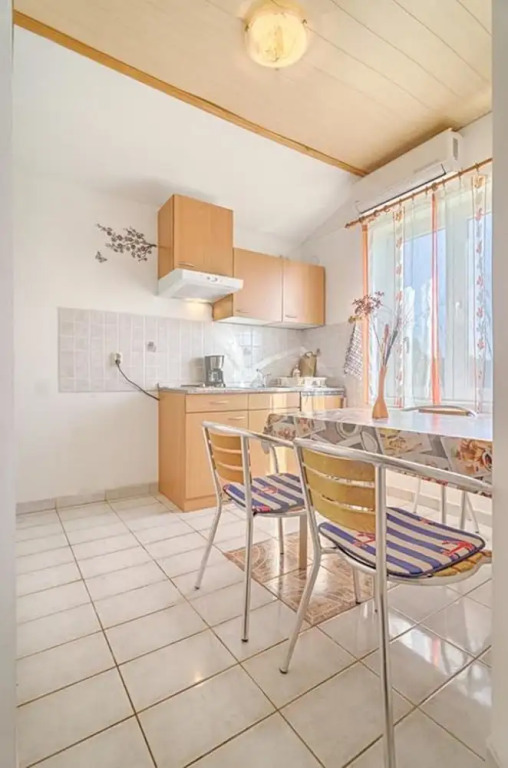 Comfort Pool Apartments