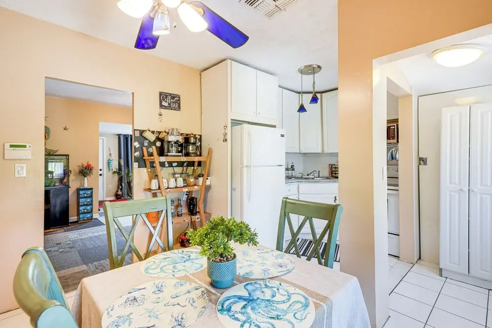 19 Mi to Disney World: Bright Haines City Getaway!