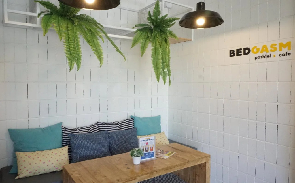 BEDGASM Hotel x Cafe Nimman