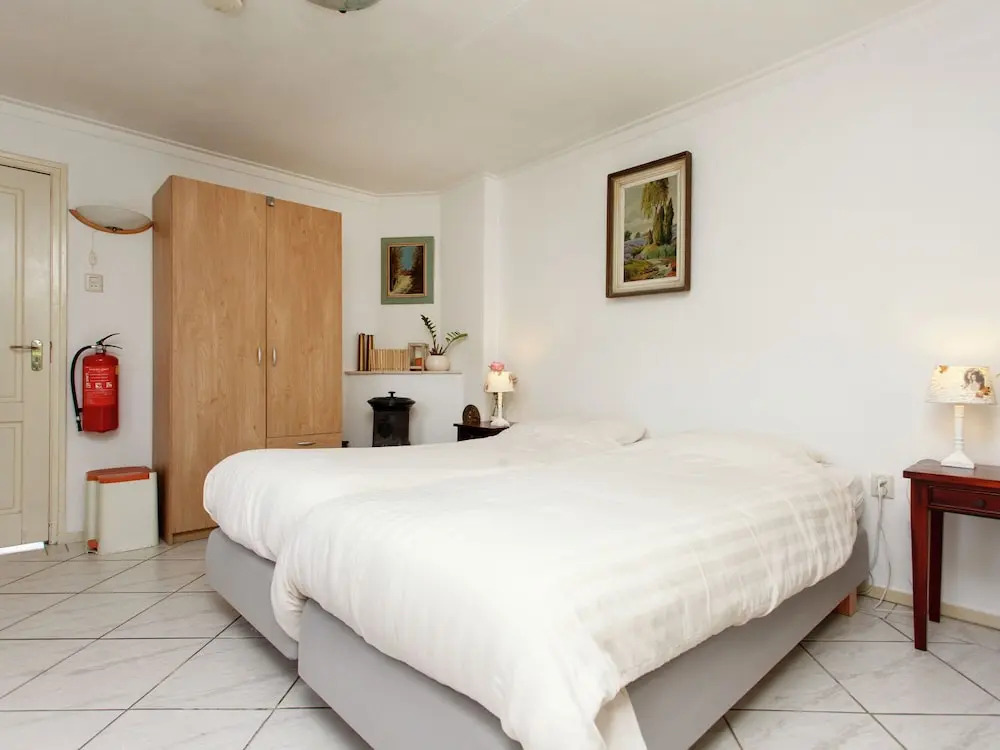 Nostalgic Holiday Accommodation on the Outskirts of the Village of Mechelen in South Limburg