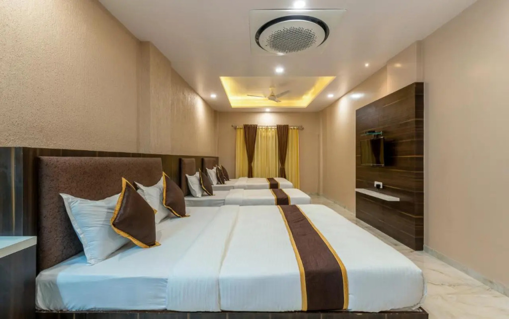 Hotel AATITHYA SATKAR