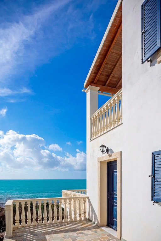 Cosmos Beach House