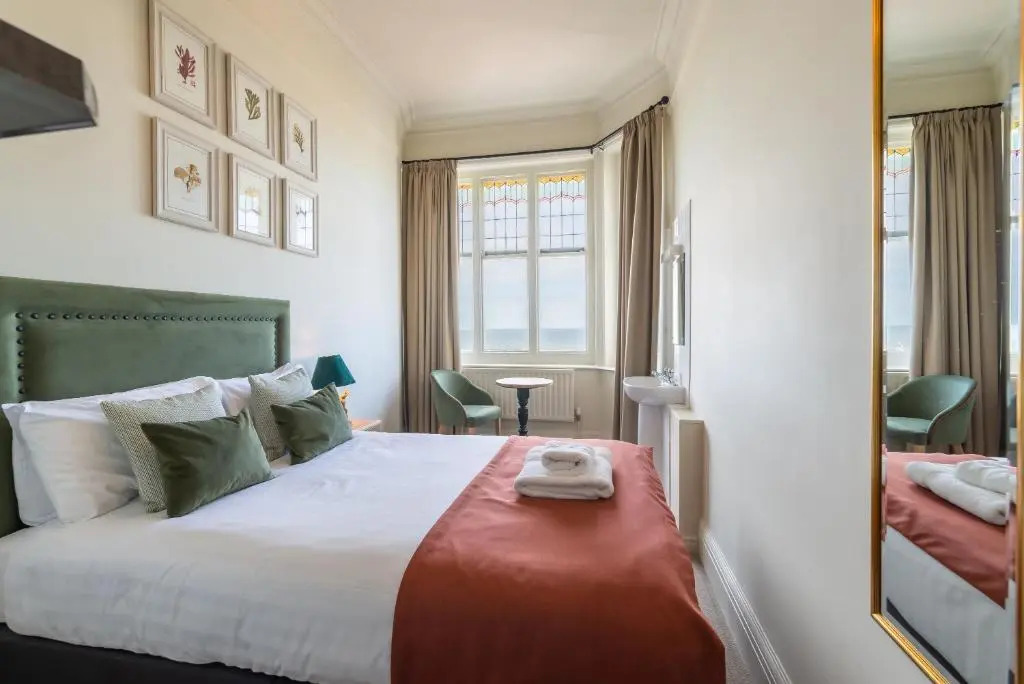 Cliftonville Hotel