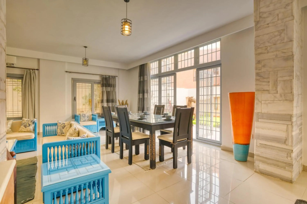 Elegant Hospitality - Garden Duplex