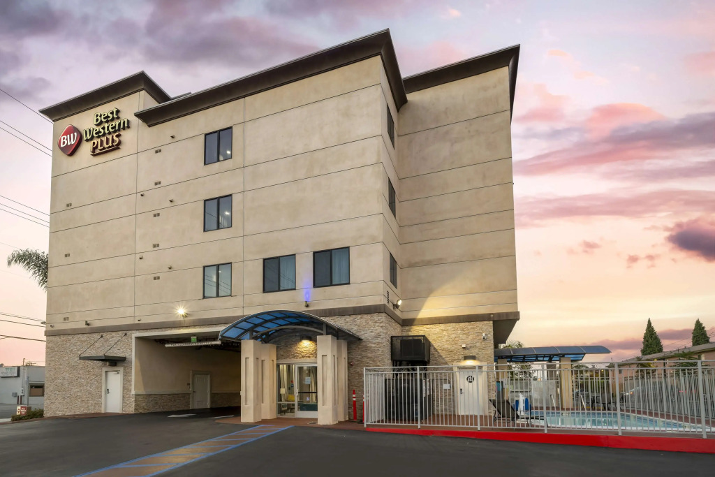 Best Western Plus Gardena-Los Angeles Inn & Suites