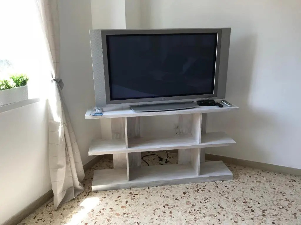 Giovanna Home