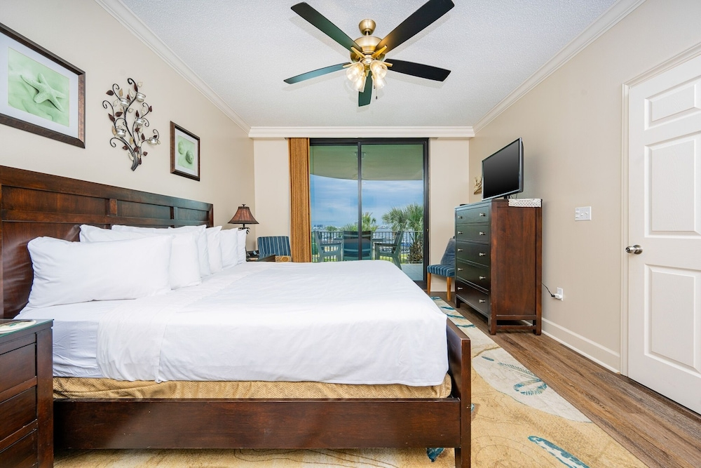 Phoenix On The Bay 1205 3 Bedroom Condo