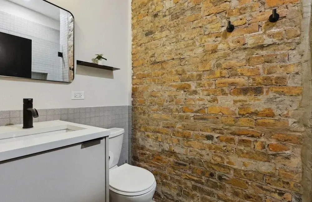 Logan Square SRO Hotel