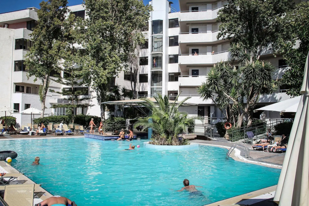 The Residence - Adults Only