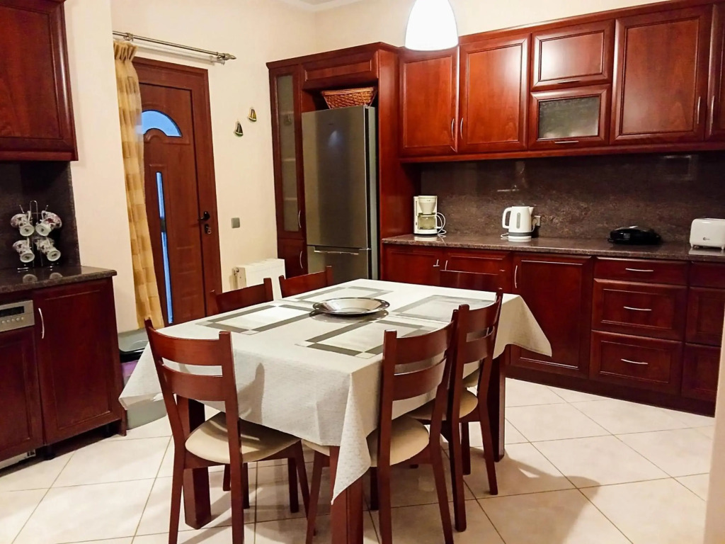 The high level Villa with amazing views 5'from falassarna!
