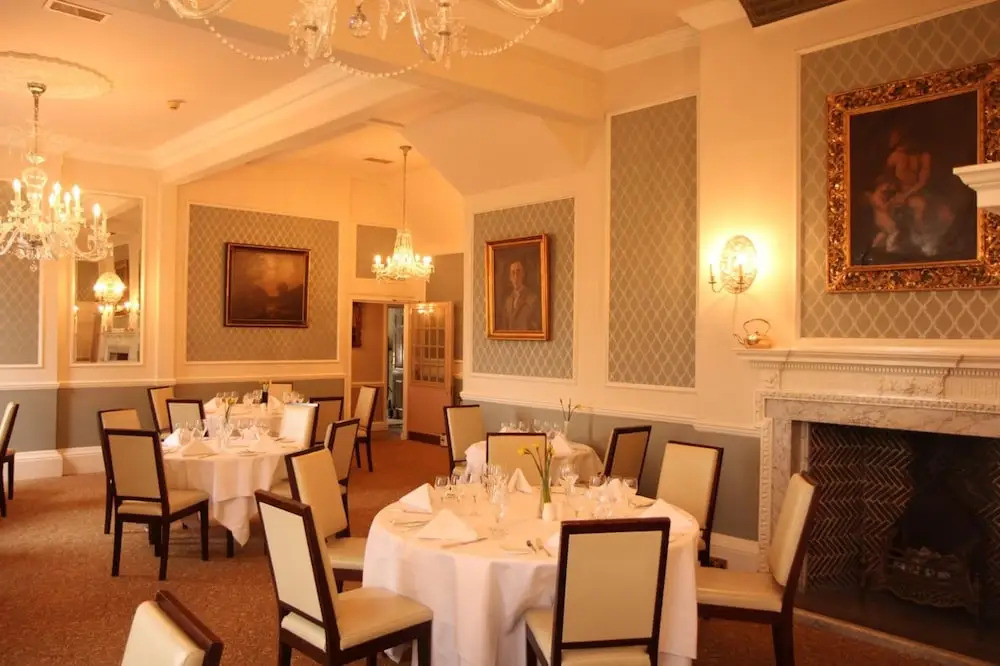 The Shelleys Hotel