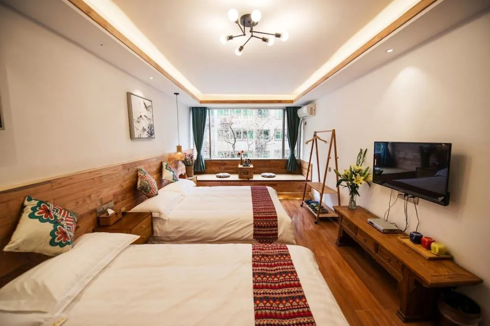 Ming Palace Inn